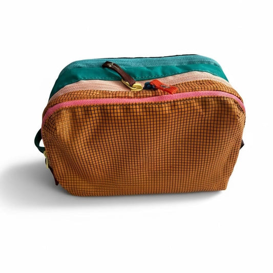 Dopamine Large Waterproof Toiletry Bag - Orange