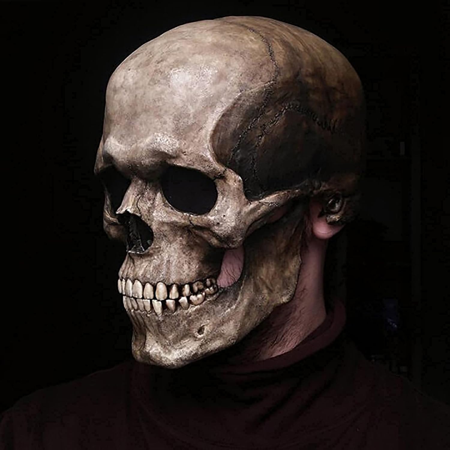 Get a Black Mask For Free!
